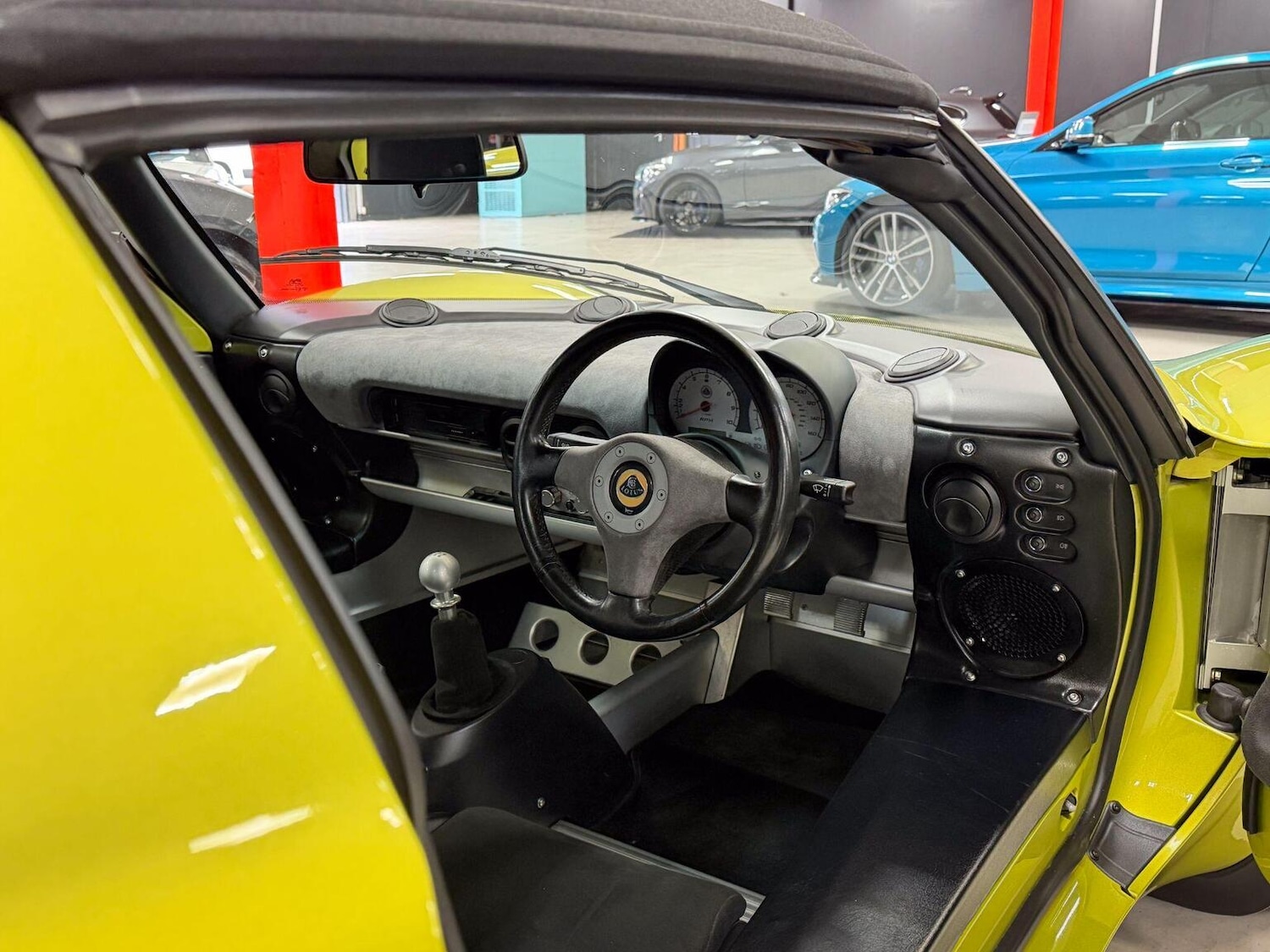 Used Lotus Elise 2006 for sale - 76656341: Photo 27