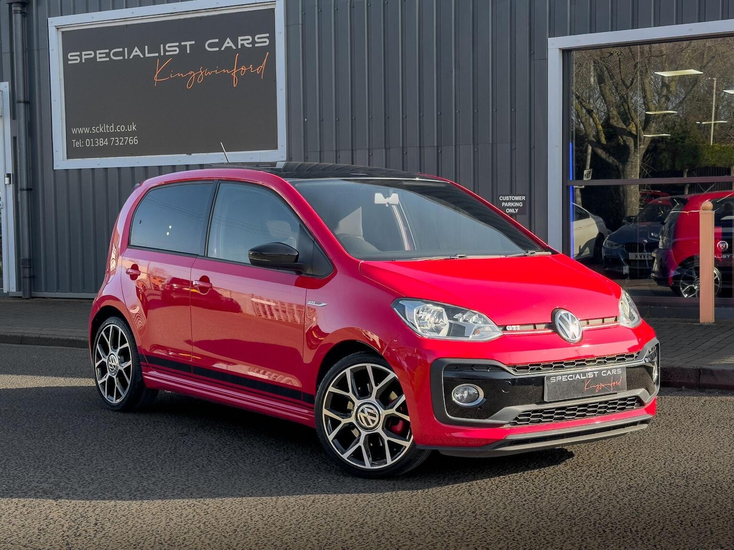 Used Volkswagen up! 2018 for sale - 77749819: Photo 1