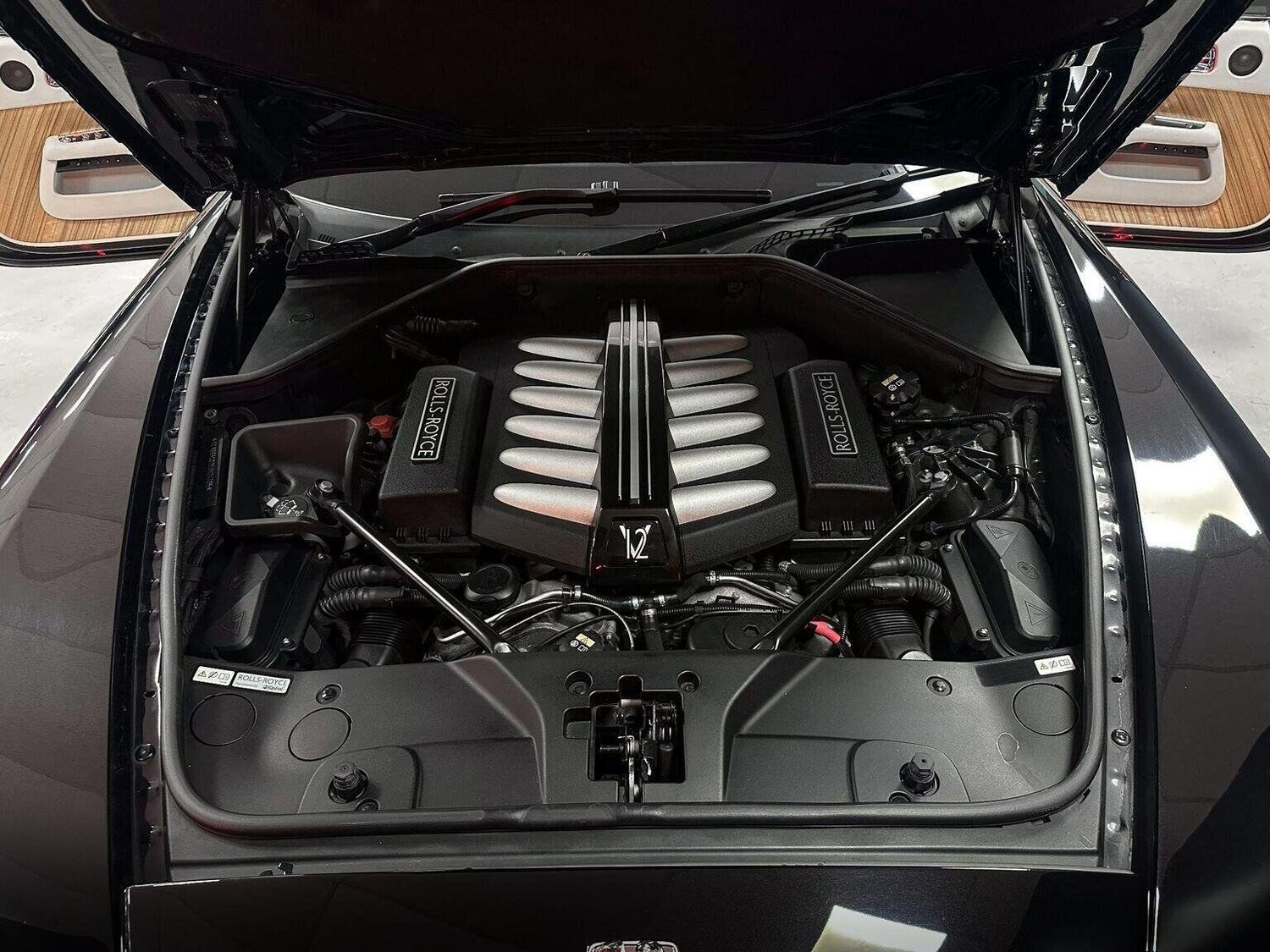 Used Rolls-Royce Wraith 2014 for sale - 77464898: Photo 26