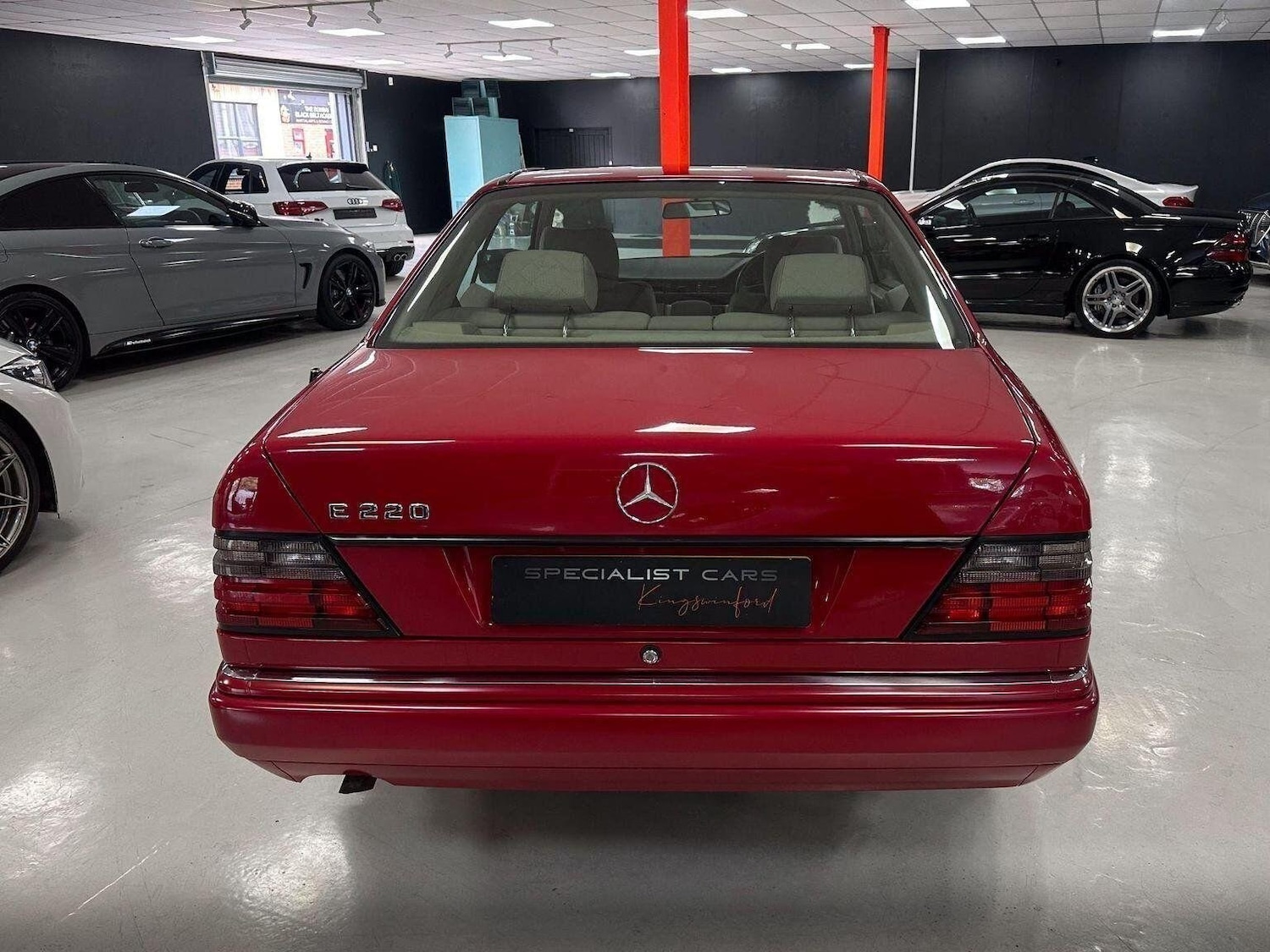 Used Mercedes-Benz E Class 1993 for sale - 76793790: Photo 34