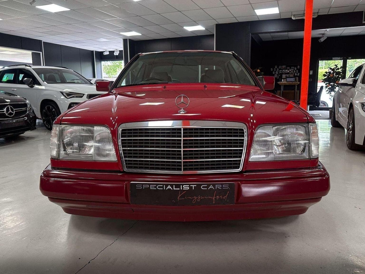 Used Mercedes-Benz E Class 1993 for sale - 76687269: Photo 9
