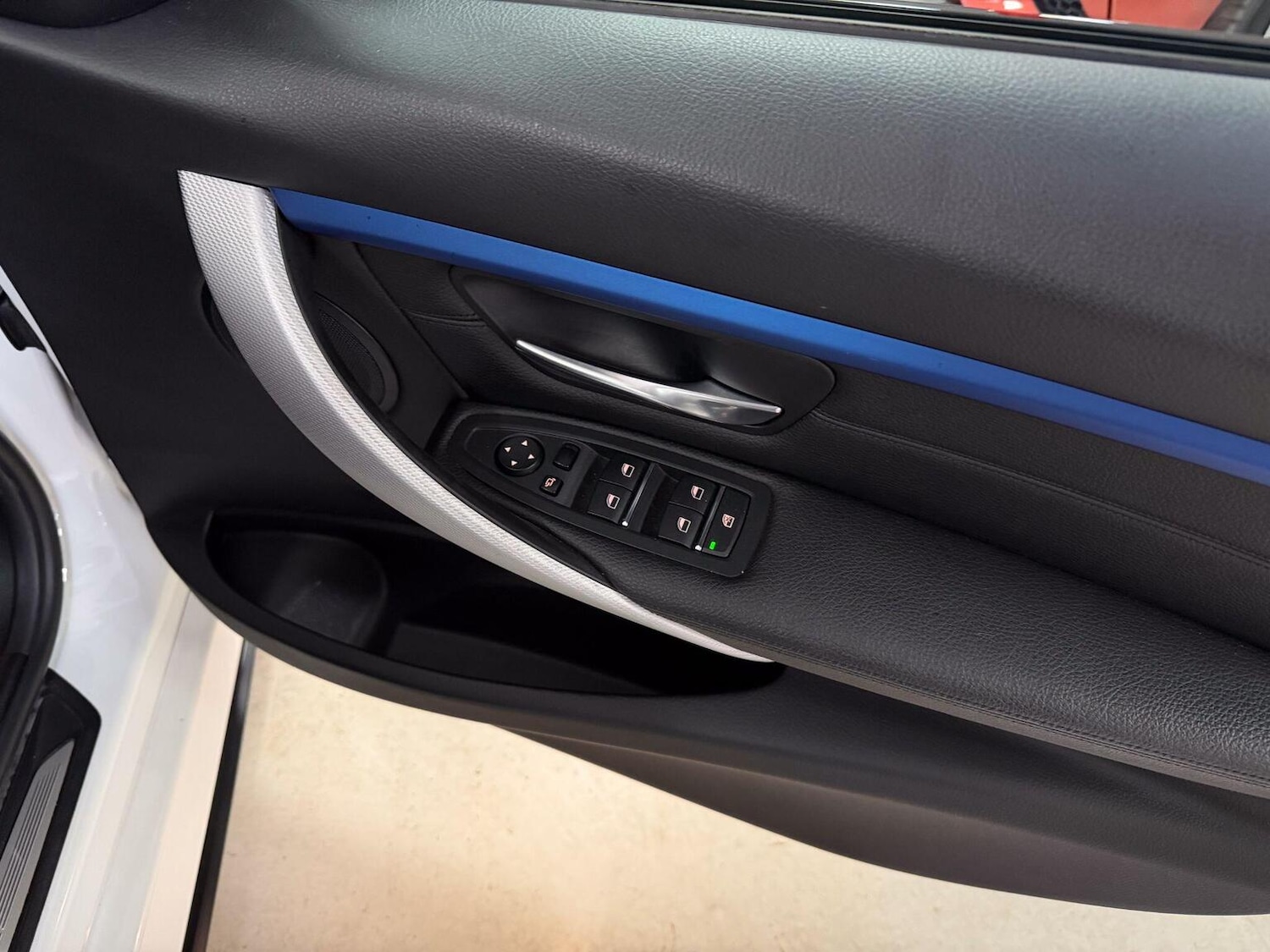 Used BMW 3 Series 2018 for sale - 76656349: Photo 21