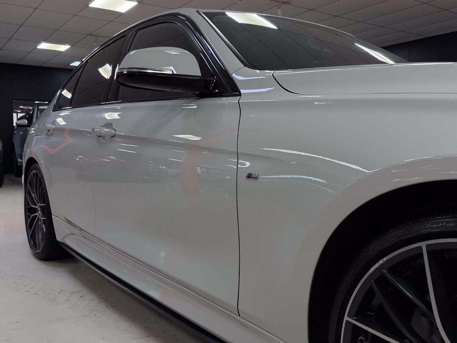 Used BMW 3 Series 2018 for sale - 76656349: Photo 38