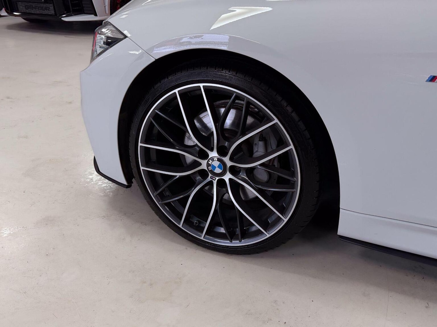 Used BMW 3 Series 2018 for sale - 76656349: Photo 40