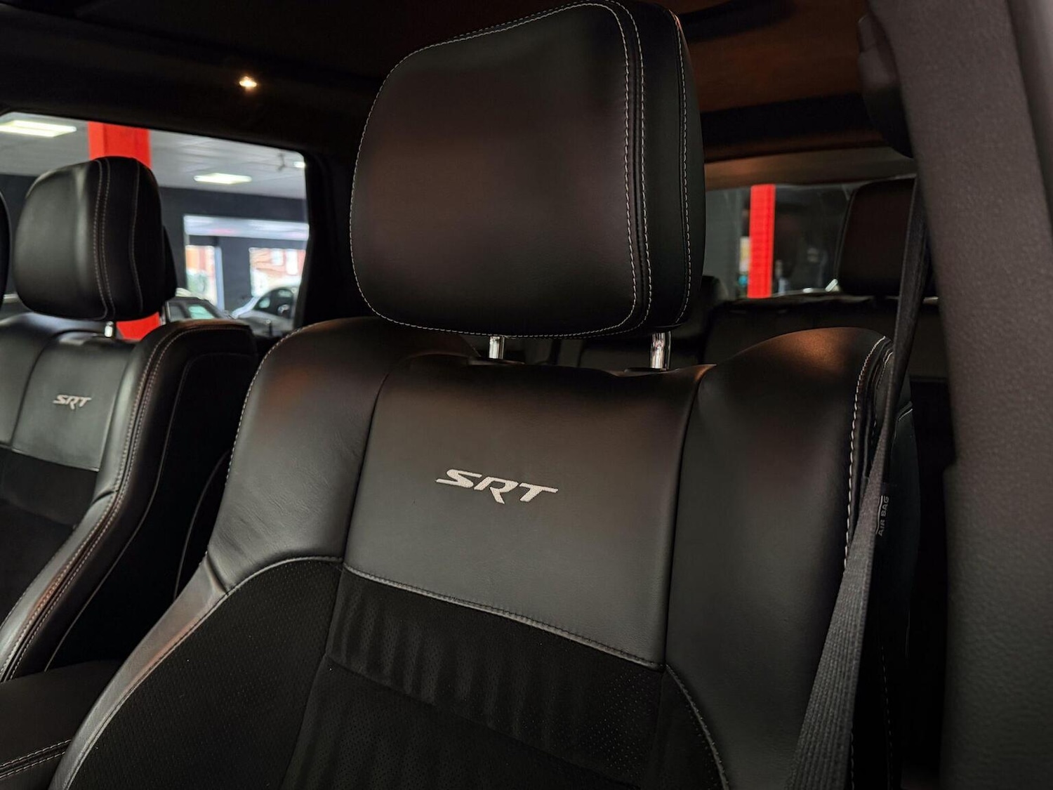 Used Jeep Grand Cherokee 2017 for sale - 76793786: Photo 25