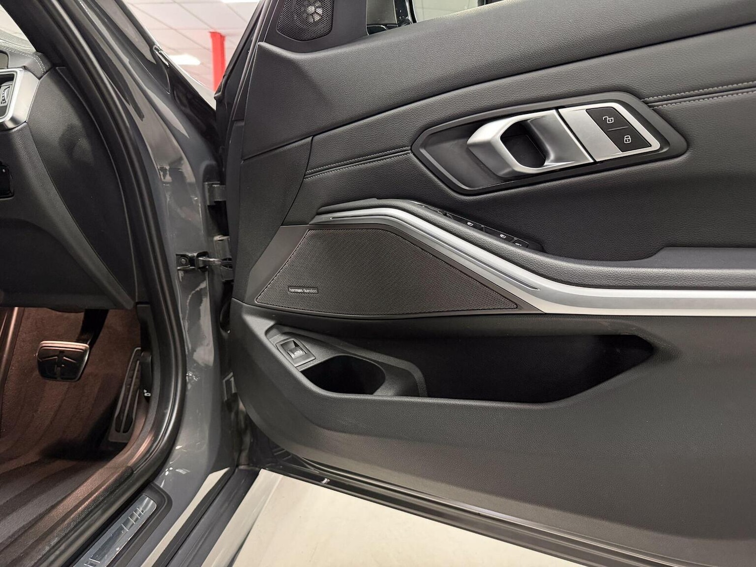 Used BMW 3 Series 2020 for sale - 76358108: Photo 25