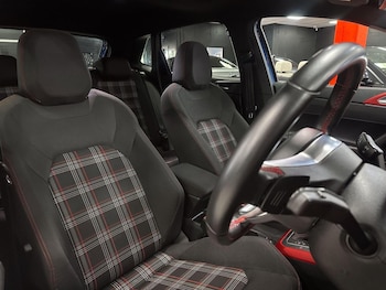 Used Volkswagen Polo 2020 for sale - 76007382: Photo