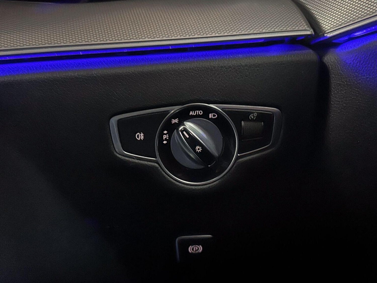 Used Mercedes-Benz E Class 2016 for sale - 76397027: Photo 16