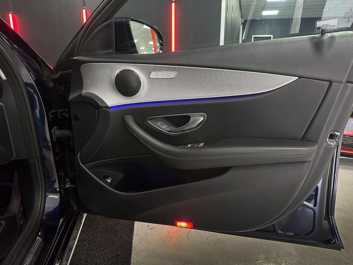 Used Mercedes-Benz E Class 2016 for sale - 76397027: Photo 17