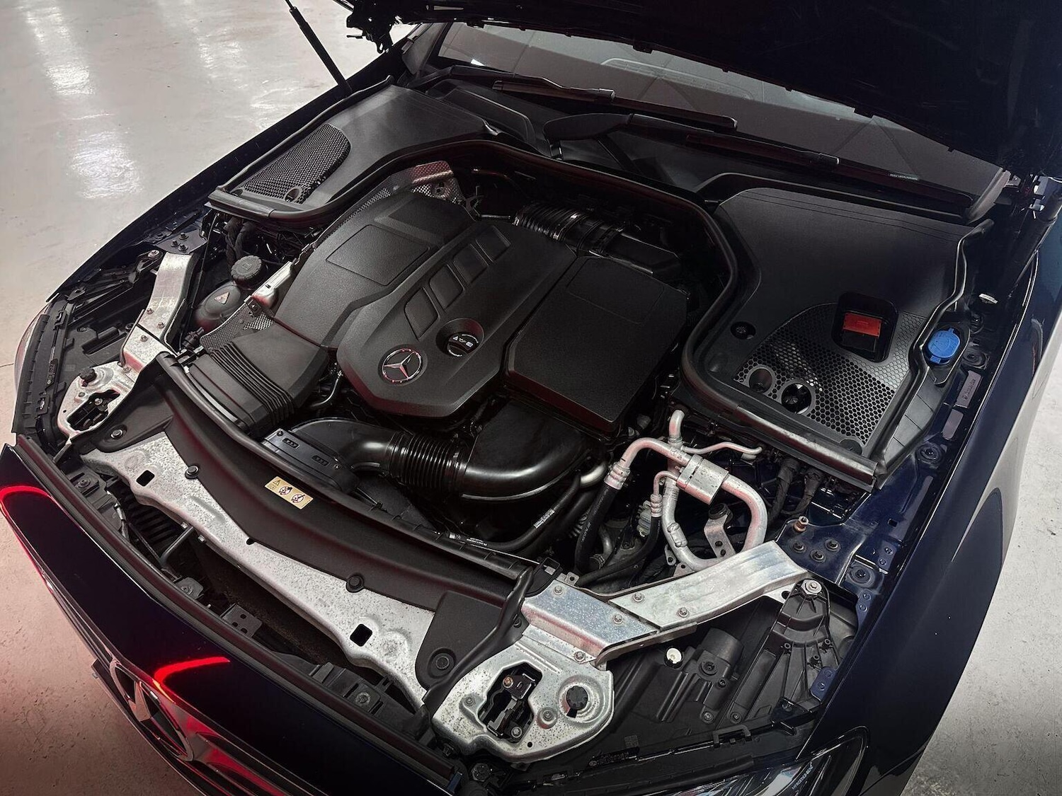 Used Mercedes-Benz E Class 2016 for sale - 76397027: Photo 21