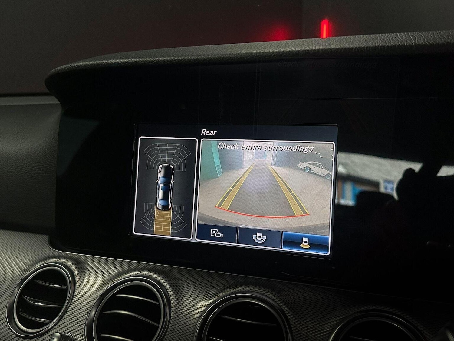 Used Mercedes-Benz E Class 2016 for sale - 76397027: Photo 28