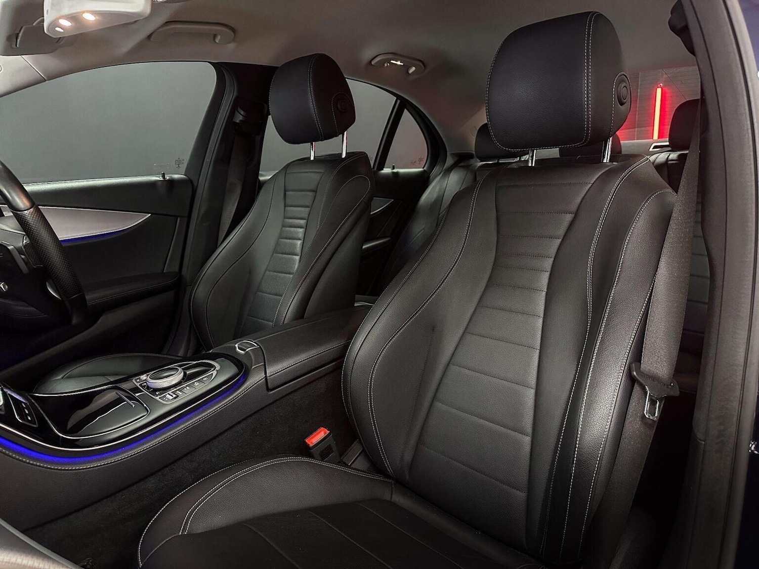 Used Mercedes-Benz E Class 2016 for sale - 76397027: Photo 32