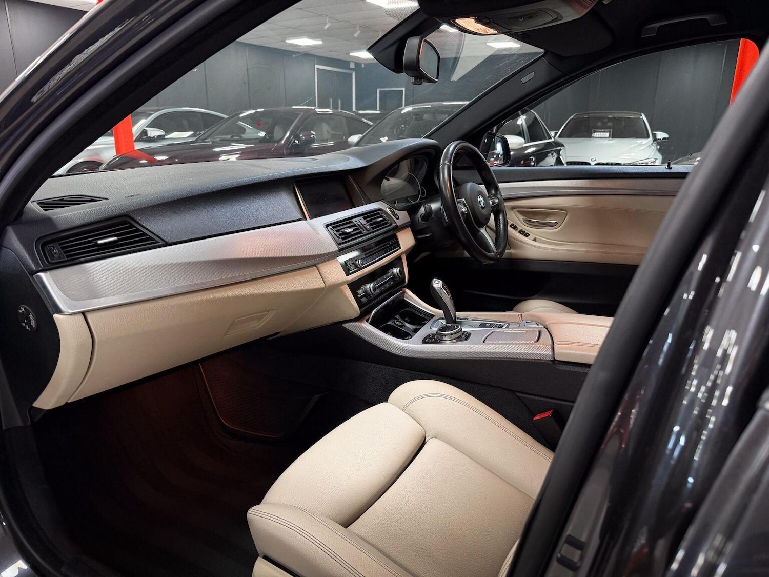 Used BMW 5 Series 2014 for sale - 78084392: Photo 24