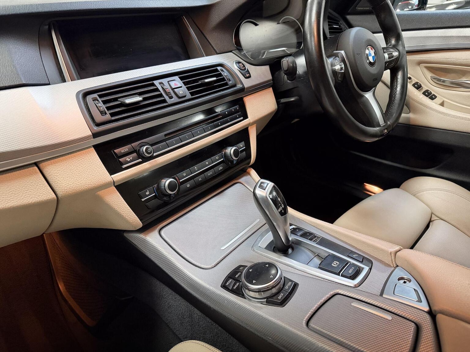 Used BMW 5 Series 2014 for sale - 78084392: Photo 27