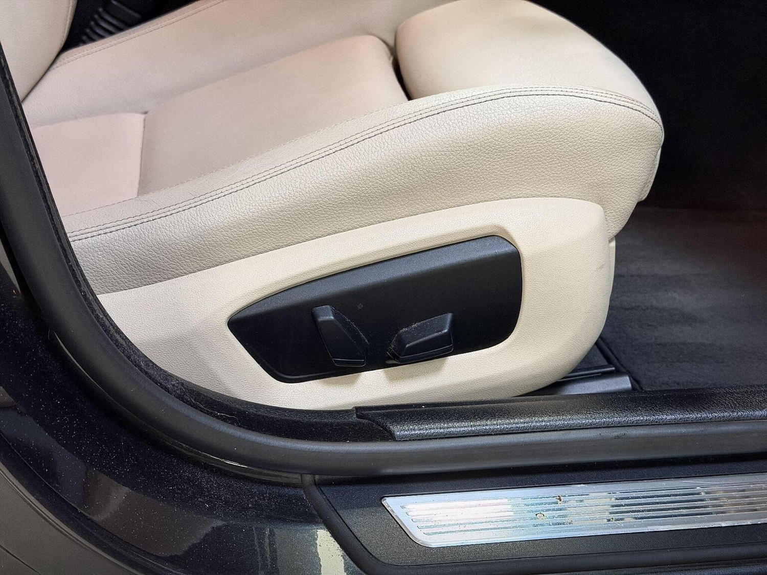 Used BMW 5 Series 2014 for sale - 78084392: Photo 29