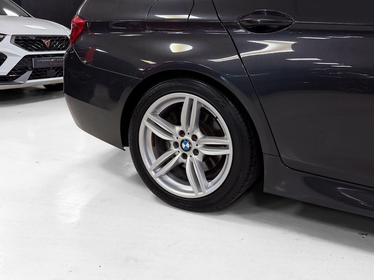 Used BMW 5 Series 2014 for sale - 78084392: Photo 37