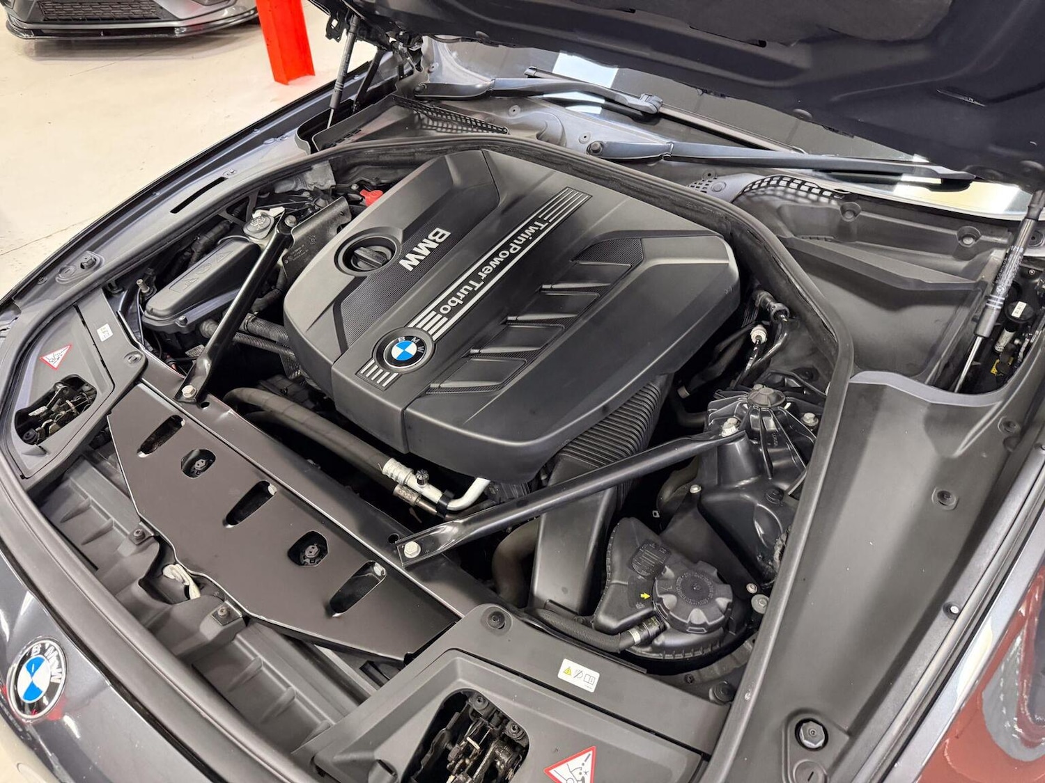 Used BMW 5 Series 2014 for sale - 78084392: Photo 42