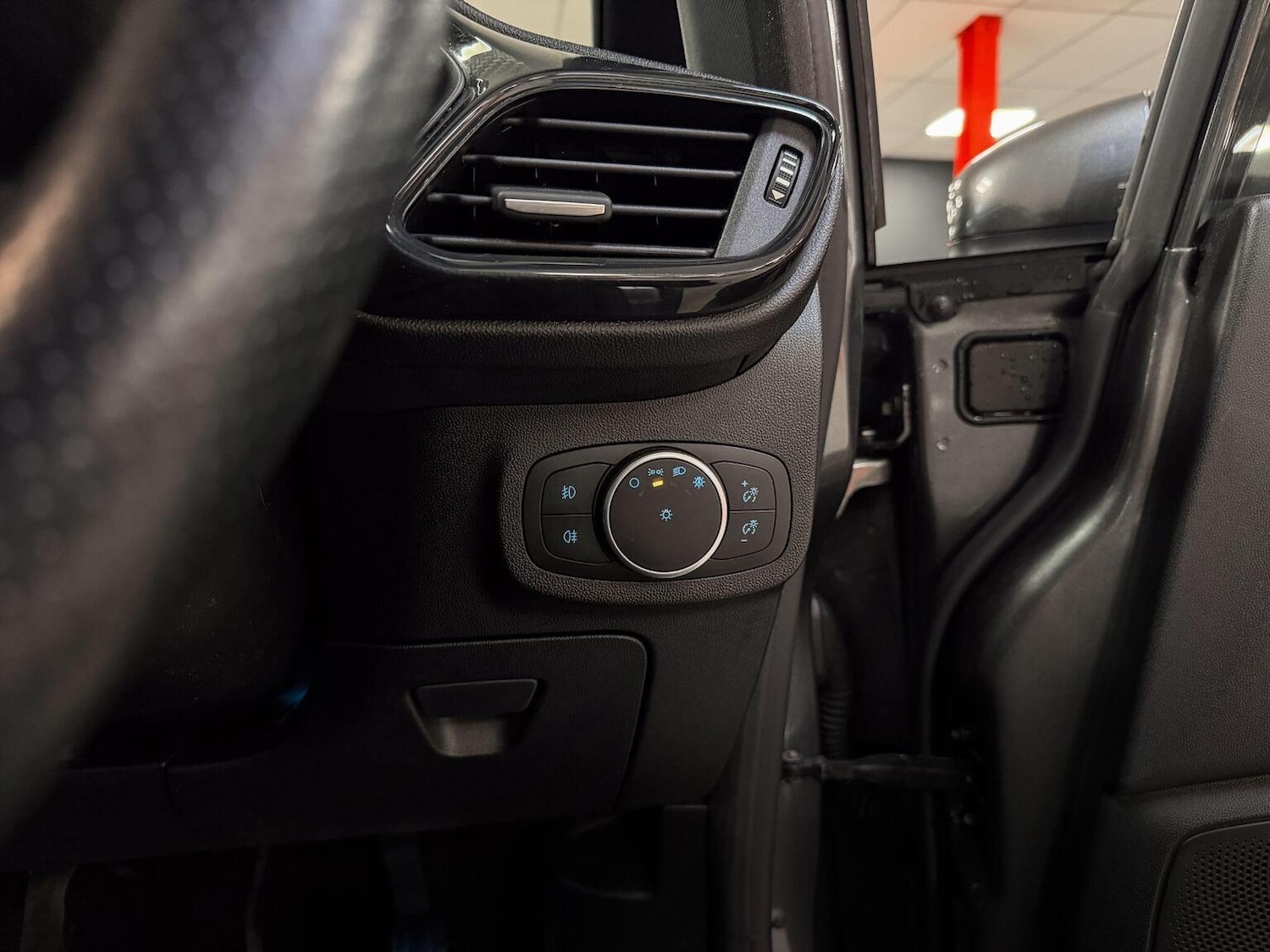 Used Ford Fiesta 2019 for sale - 76687198: Photo 29