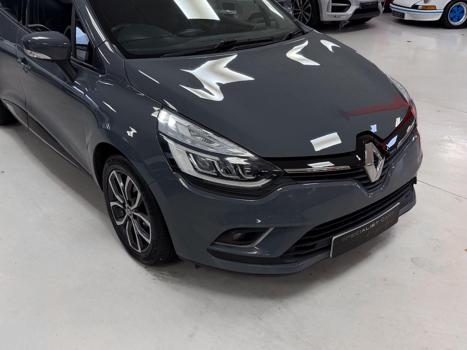 Used Renault Clio 2018 for sale - 76656370: Photo 14