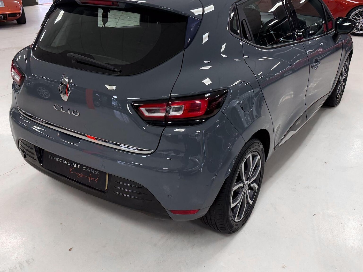 Used Renault Clio 2018 for sale - 76656370: Photo 17