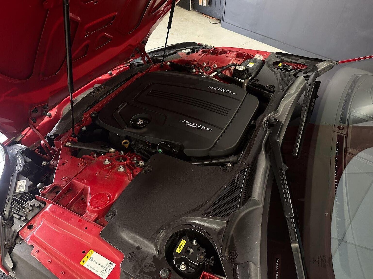 Used Jaguar F-Type 2018 for sale - 76687251: Photo 23