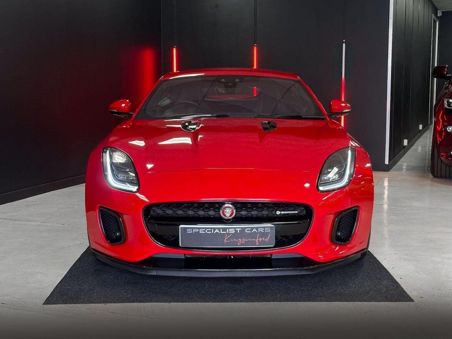 Used Jaguar F-Type 2018 for sale - 76769240: Photo 14