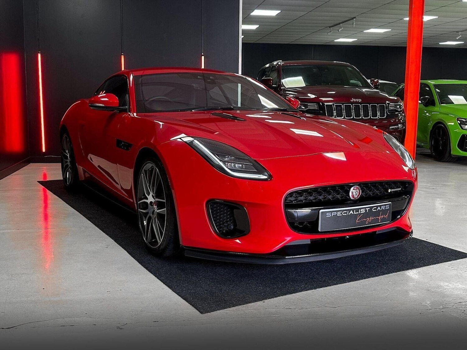 Used Jaguar F-Type 2018 for sale - 76769240: Photo 8