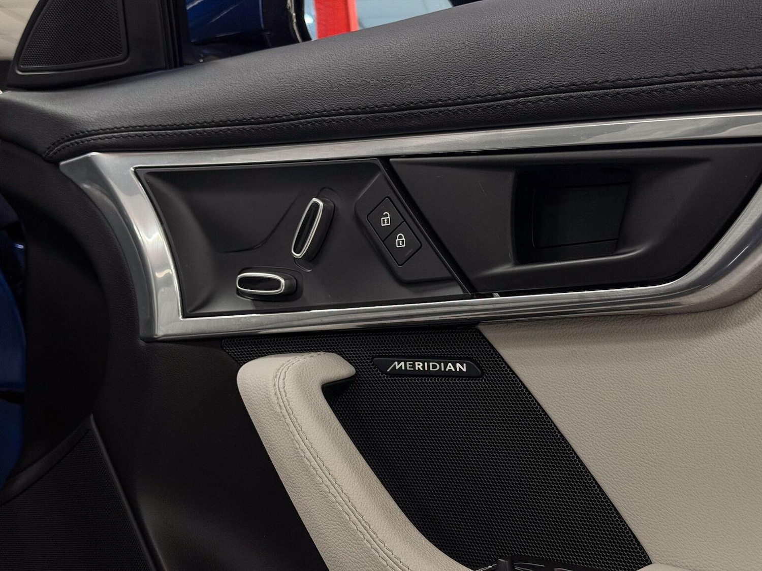 Used Jaguar F-Type 2020 for sale - 77643809: Photo 24