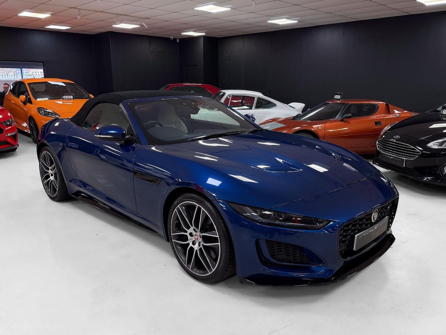 Used Jaguar F-Type 2020 for sale - 77643809: Photo 31