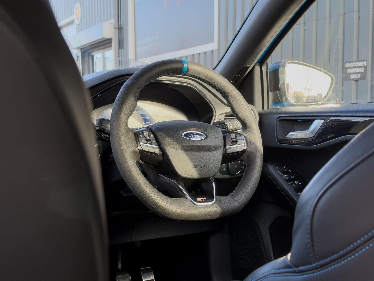 Used Ford Focus 2021 for sale - 77901260: Photo 21