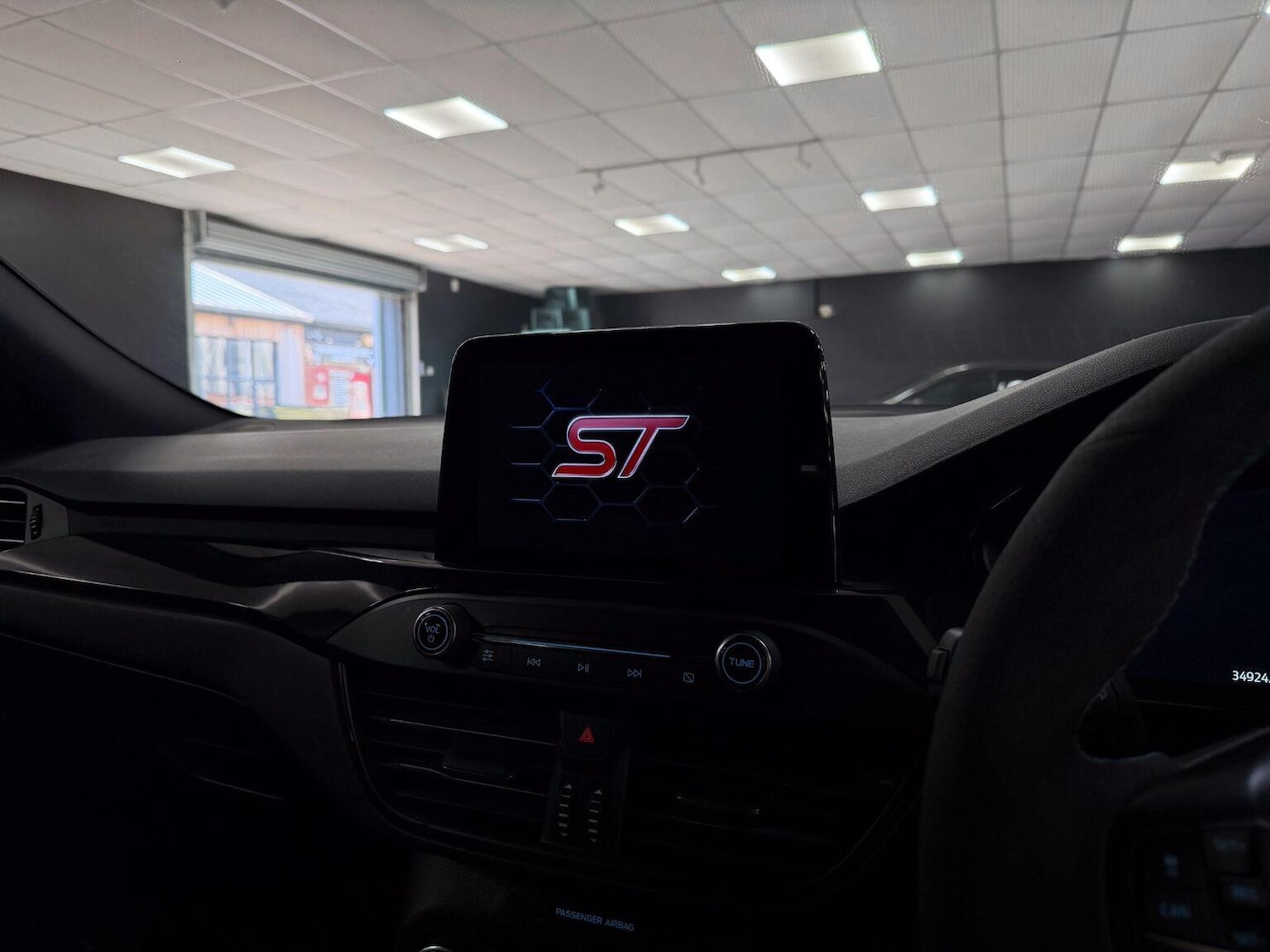 Used Ford Focus 2021 for sale - 77901260: Photo 35