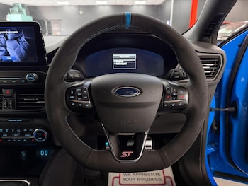 Used Ford Focus 2021 for sale - 77901260: Photo