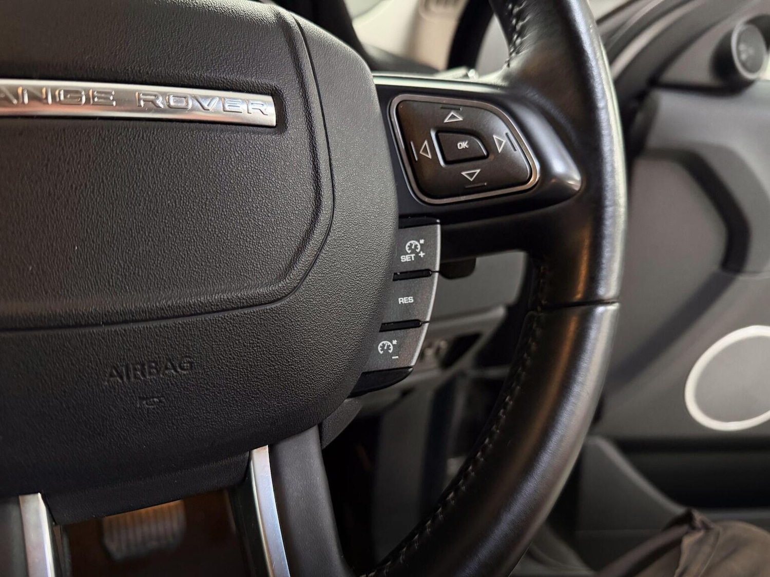 Used Land Rover Range Rover Evoque 2012 for sale - 77118533: Photo 36