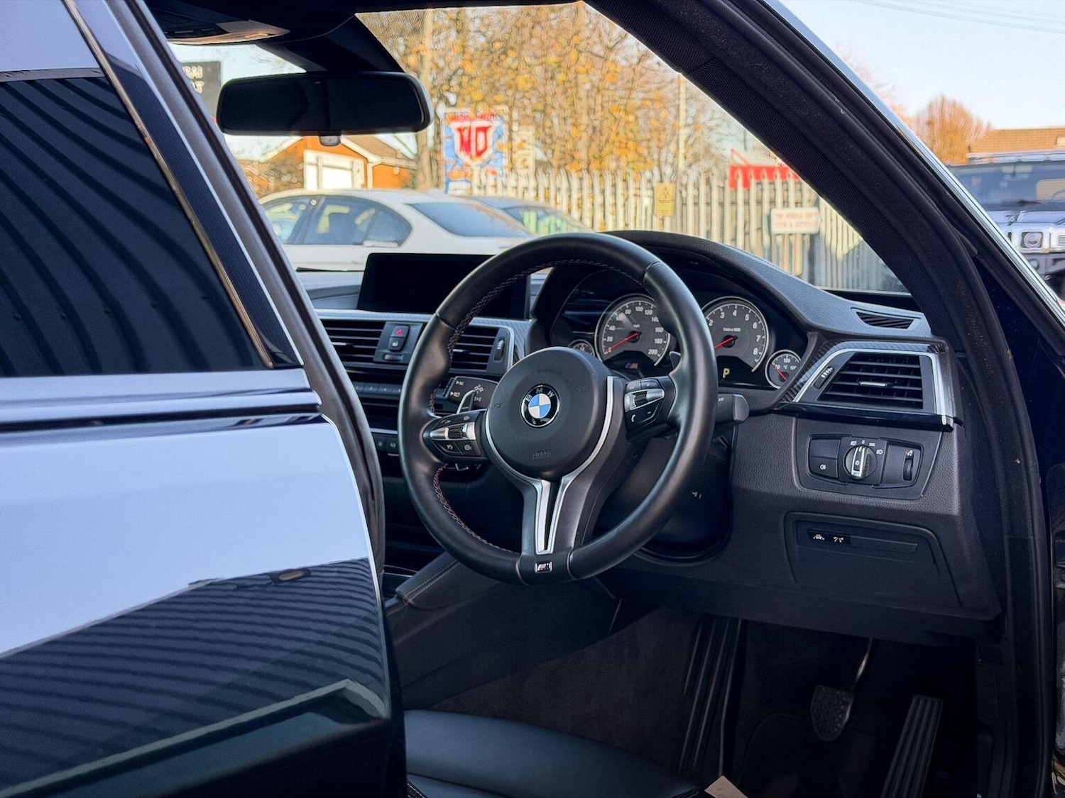 Used BMW M4 2019 for sale - 76687276: Photo 3