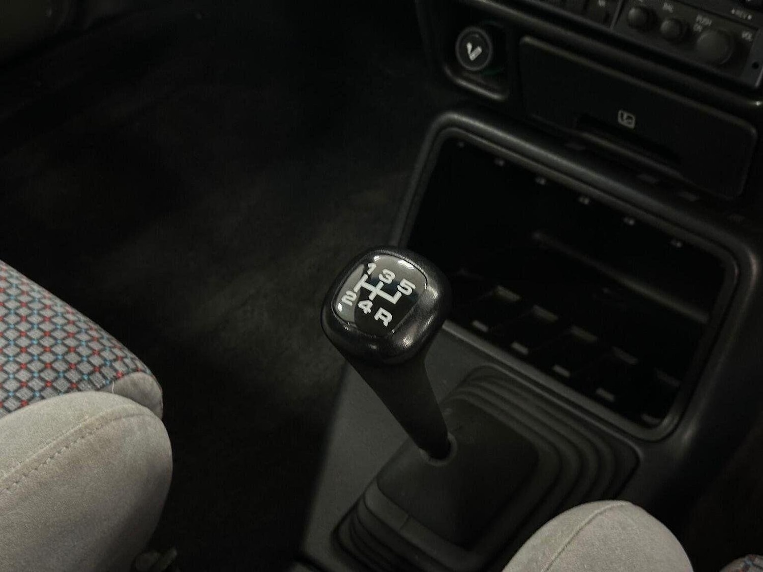 Used Ford Escort 1989 for sale - 76793793: Photo 24