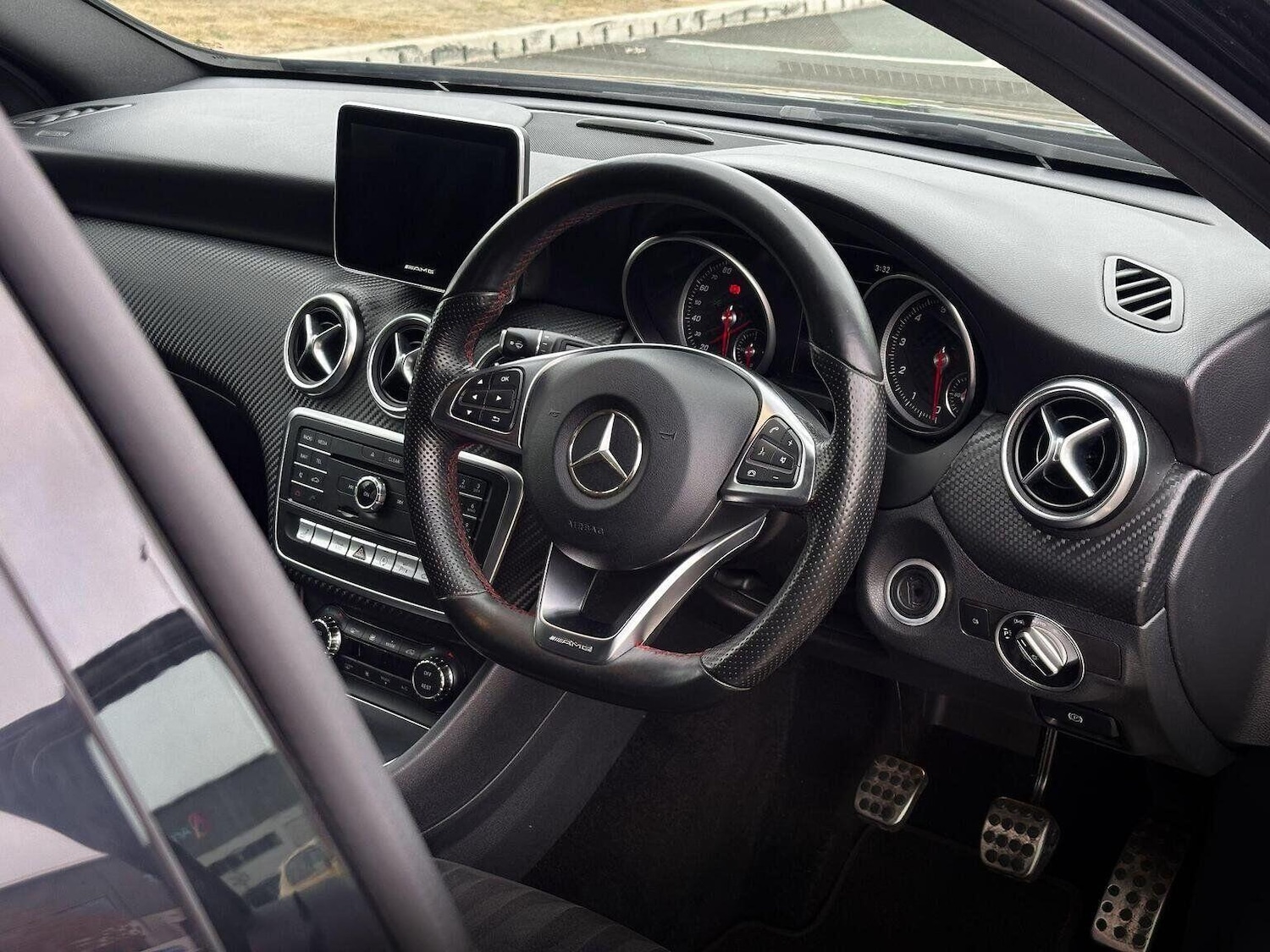 Used Mercedes-Benz A-Class 2015 for sale - 76687262: Photo 10