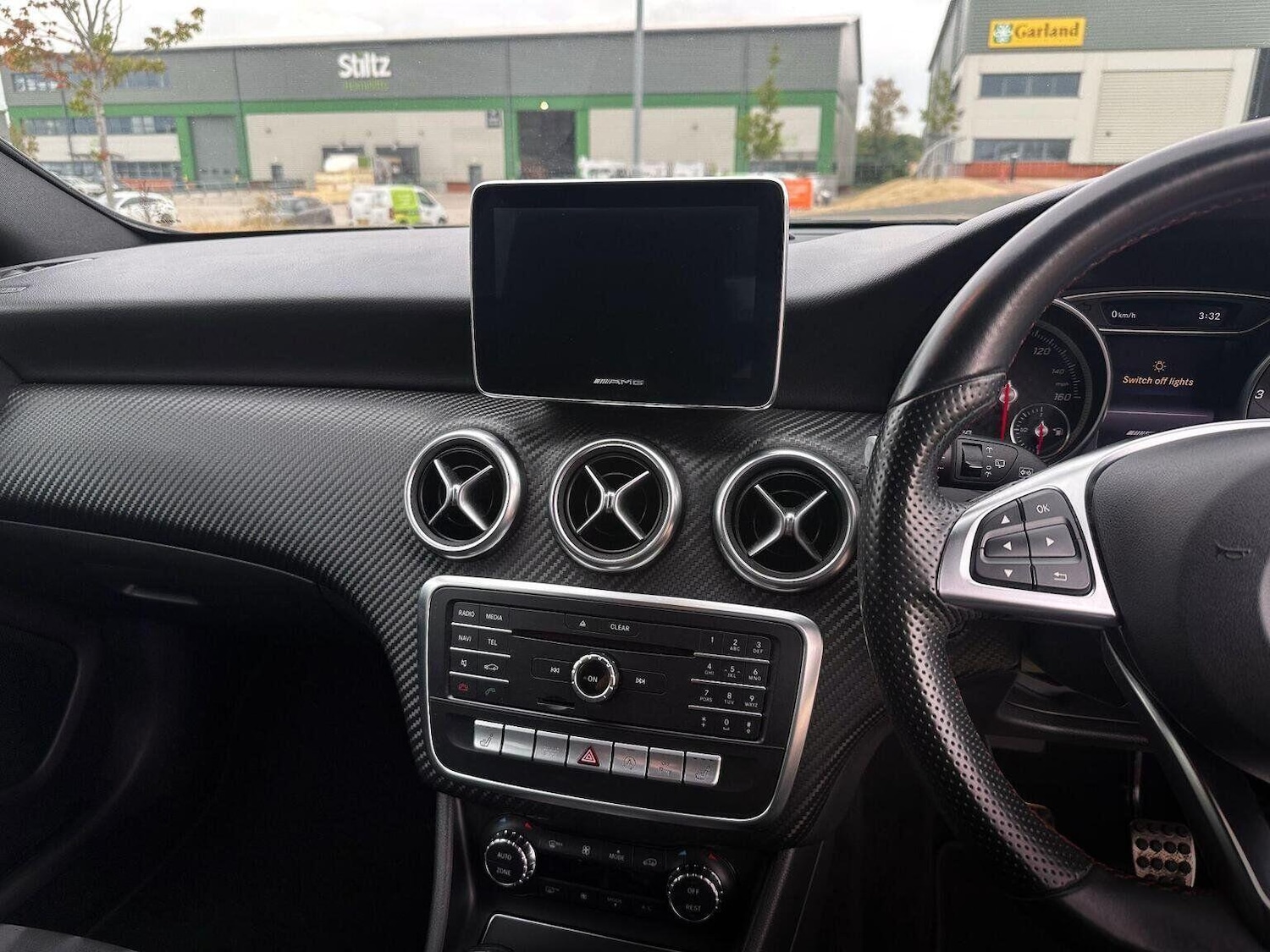 Used Mercedes-Benz A-Class 2015 for sale - 76687262: Photo 34