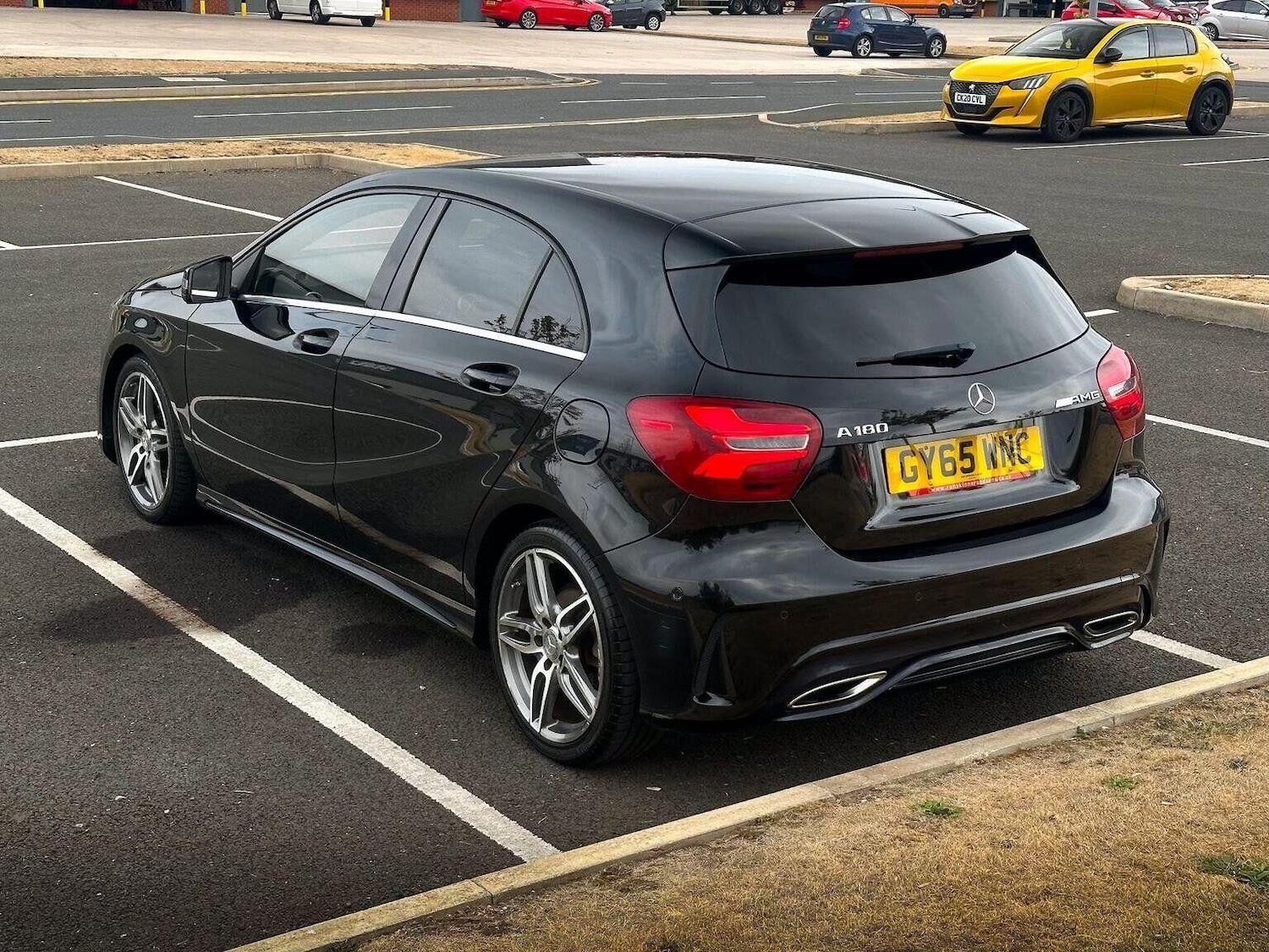 Used Mercedes-Benz A-Class 2015 for sale - 76687262: Photo 4