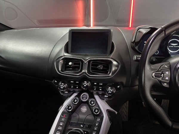 Used Aston Martin Vantage 2020 for sale - 76293224: Photo 18