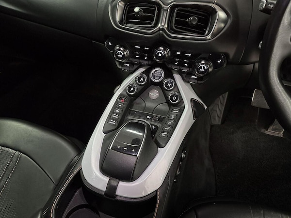 Used Aston Martin Vantage 2020 for sale - 76293224: Photo 20