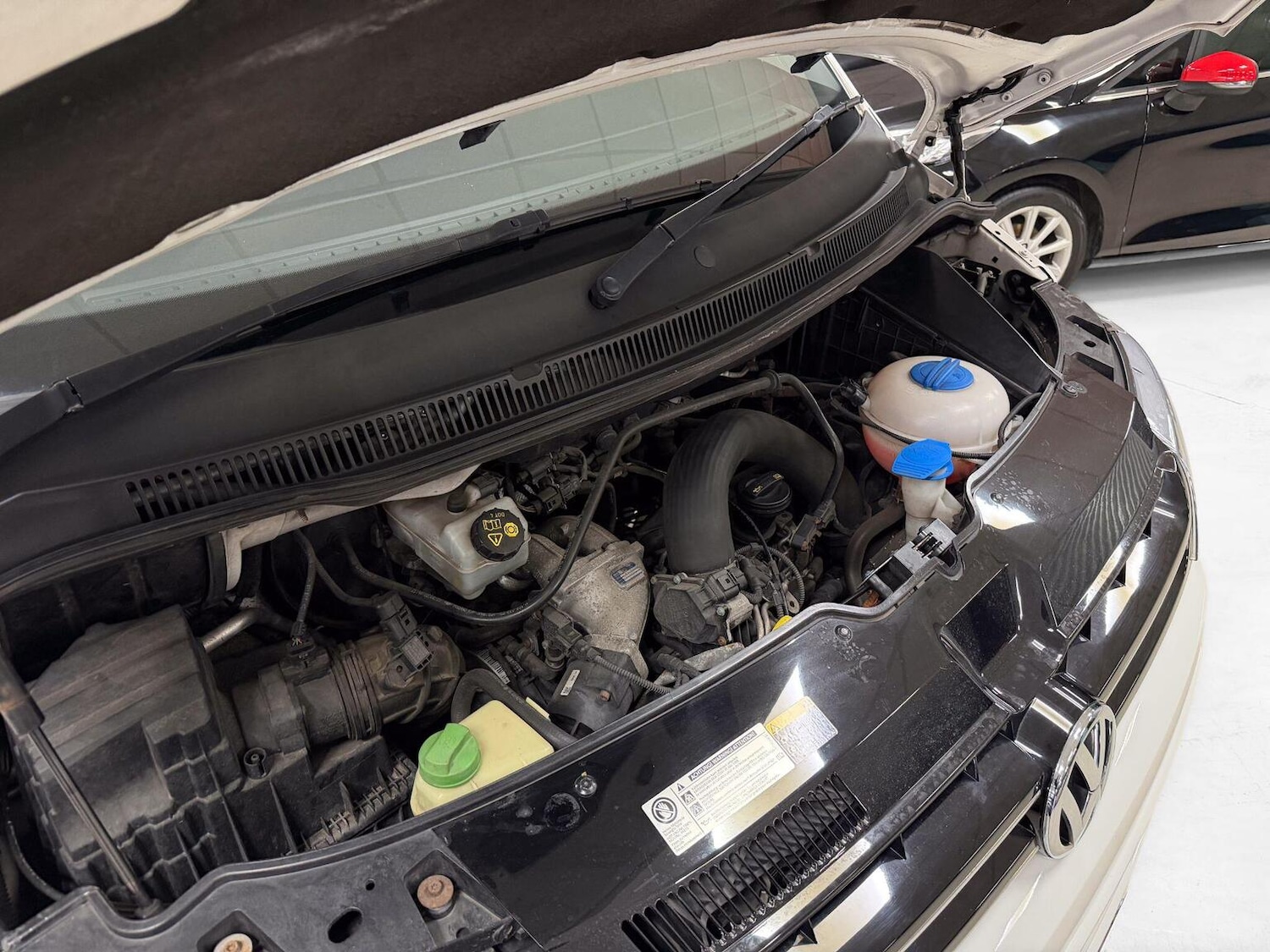 Used Volkswagen Transporter Sportline 2015 for sale - 77465730: Photo 42