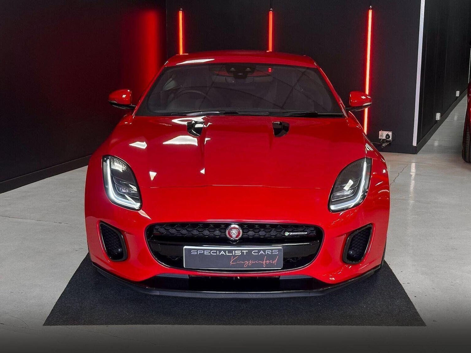 Used Jaguar F-Type 2018 for sale - 76571060: Photo 15