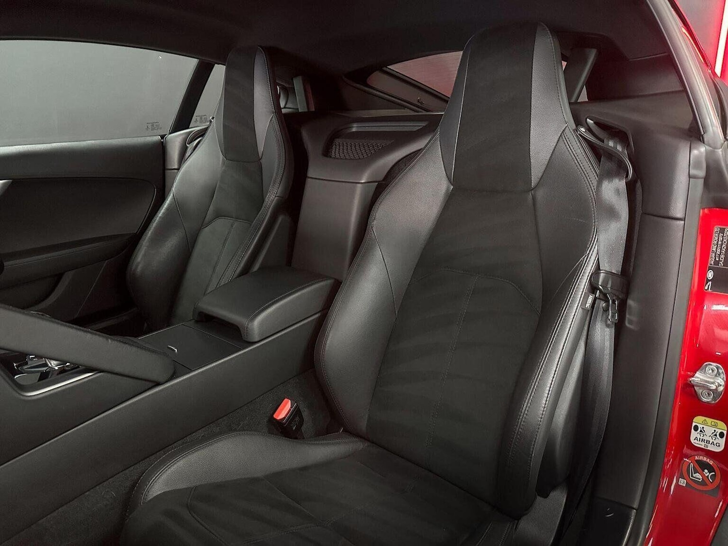 Used Jaguar F-Type 2018 for sale - 76571060: Photo 31