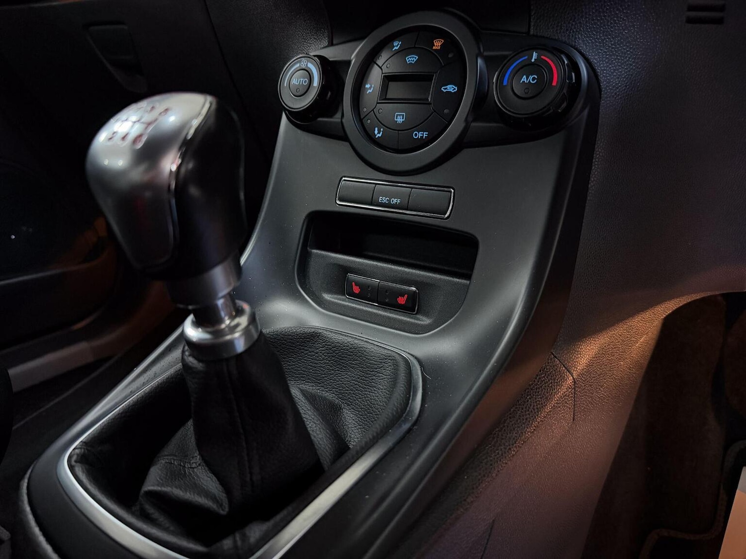 Used Ford Fiesta 2016 for sale - 76656374: Photo 26