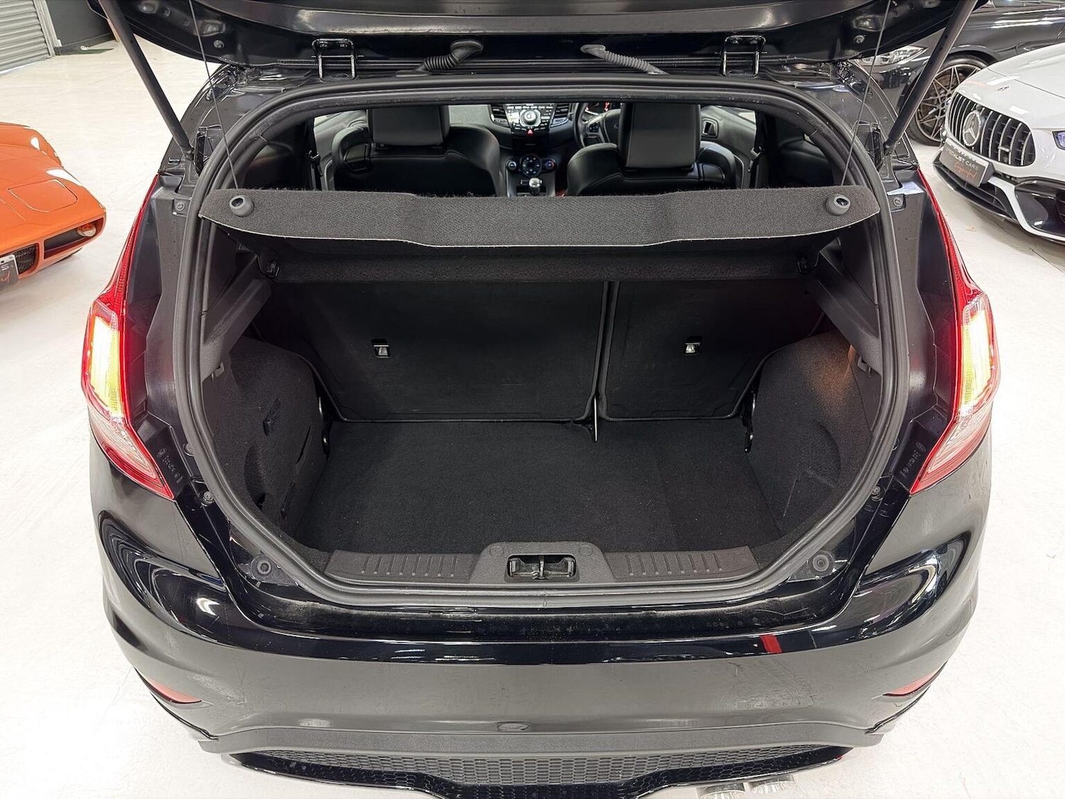 Used Ford Fiesta 2016 for sale - 76656374: Photo 40