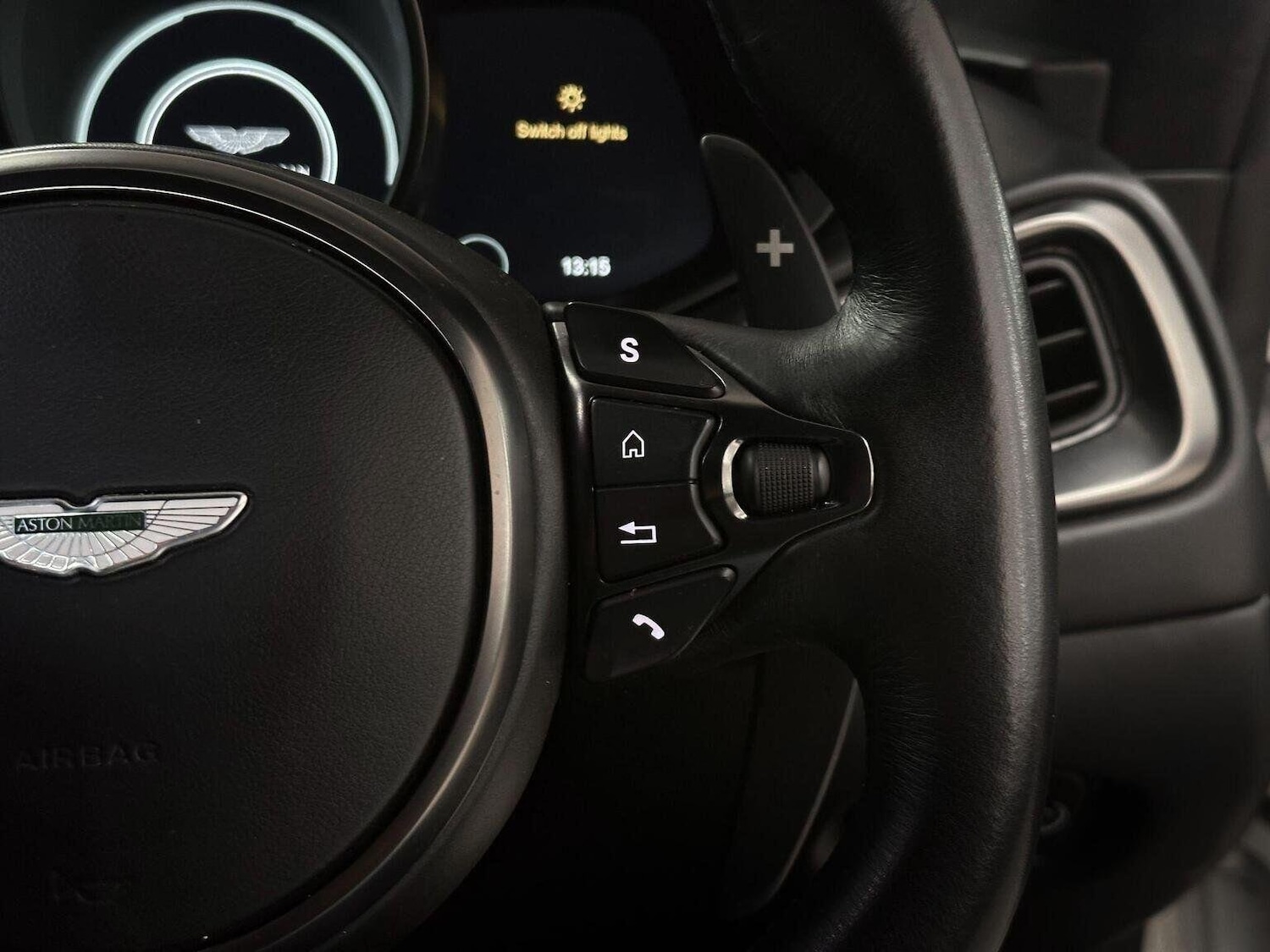 Used Aston Martin Vantage 2020 for sale - 76687258: Photo 33