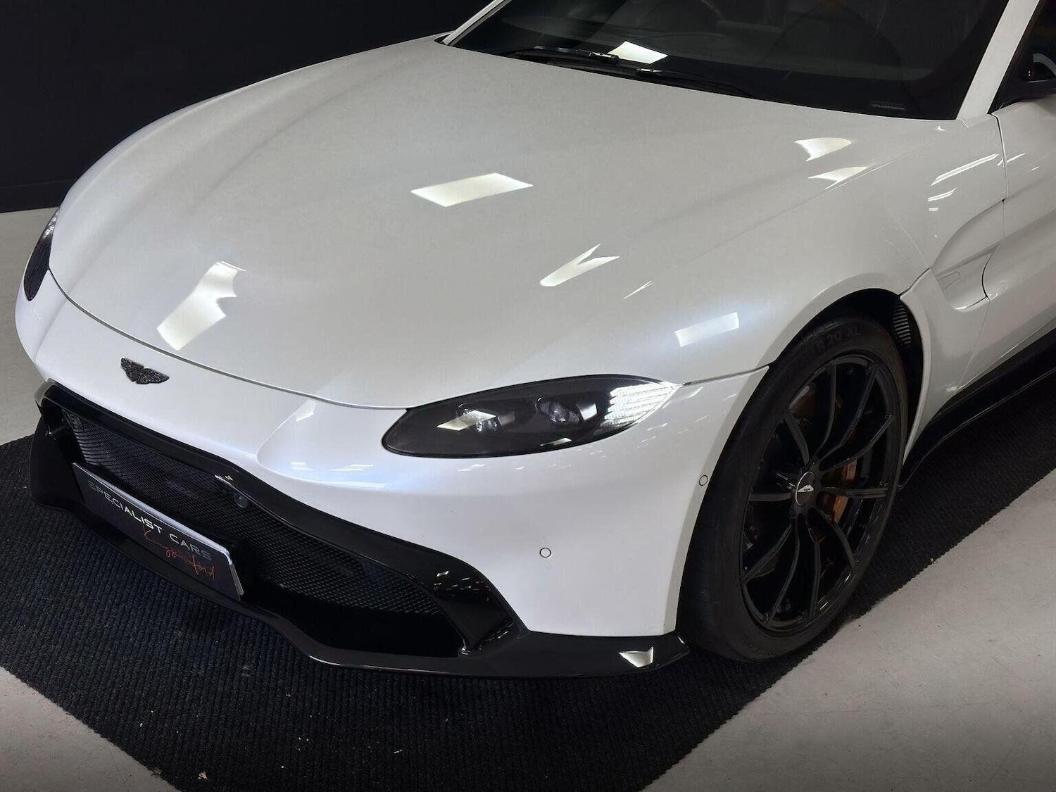 Used Aston Martin Vantage 2020 for sale - 76687258: Photo 6