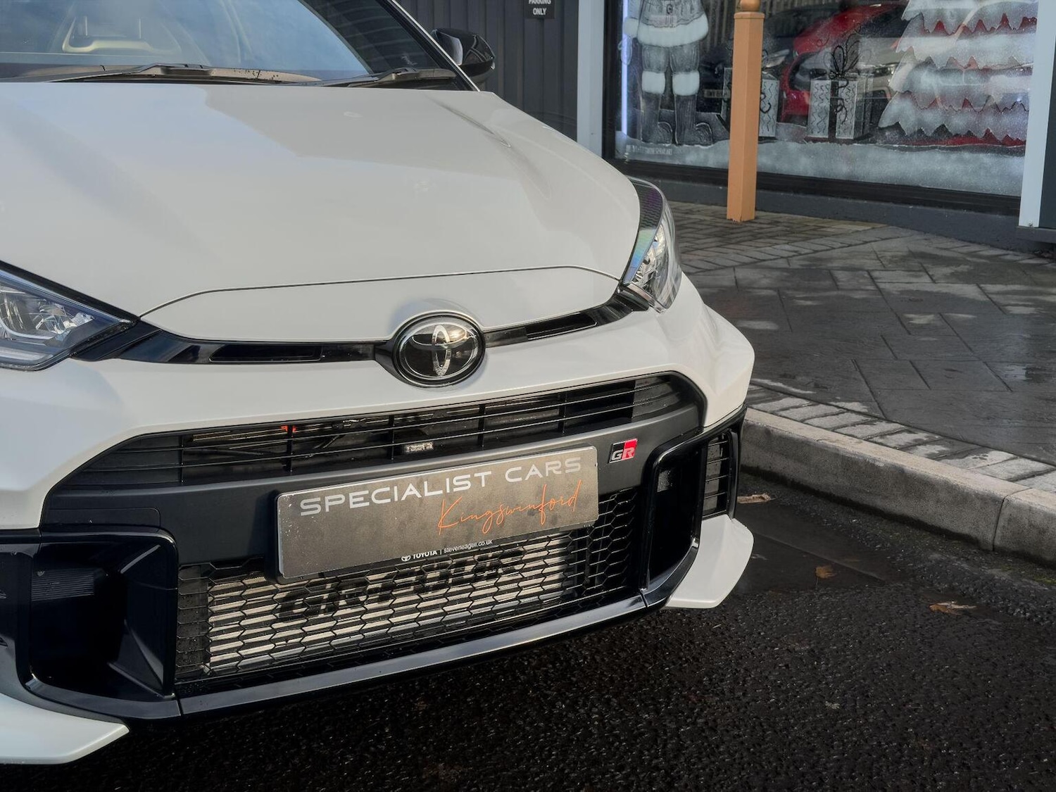 Used Toyota Yaris 2024 for sale - 76741392: Photo 29