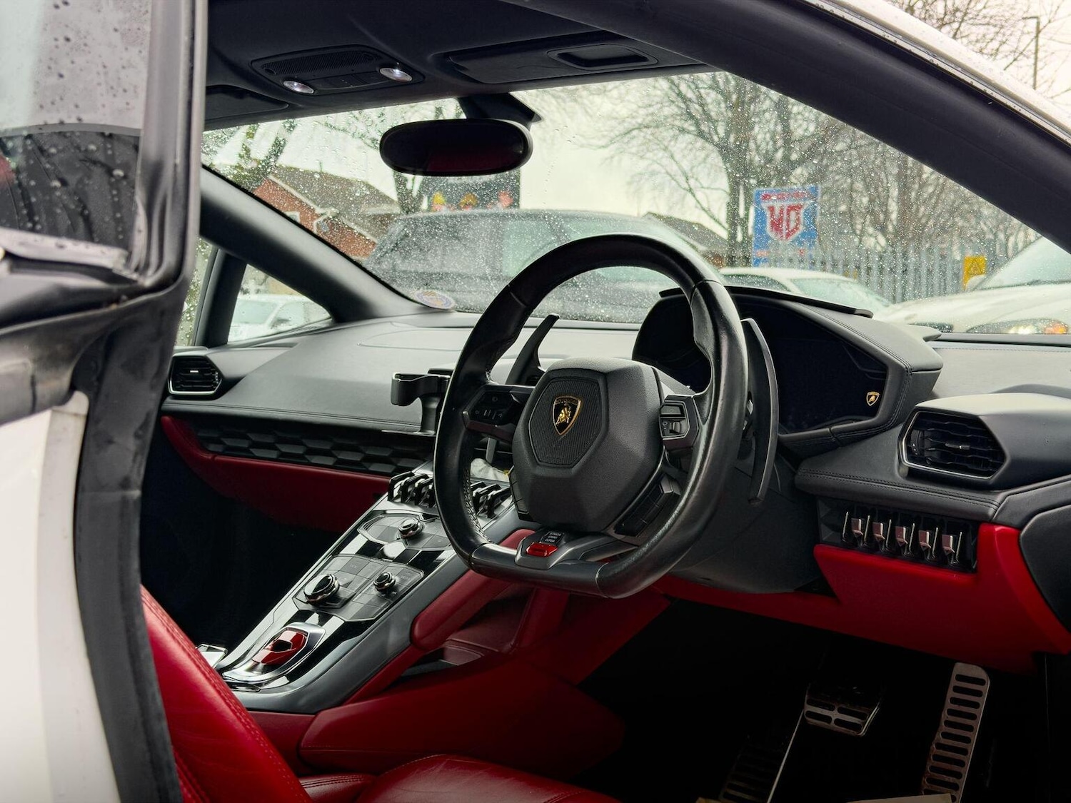 Used Lamborghini Huracan 2015 for sale - 77409501: Photo 17