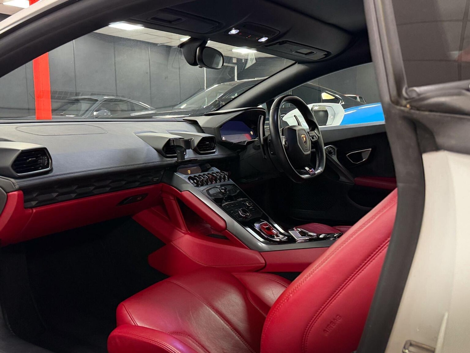 Used Lamborghini Huracan 2015 for sale - 77409501: Photo 19